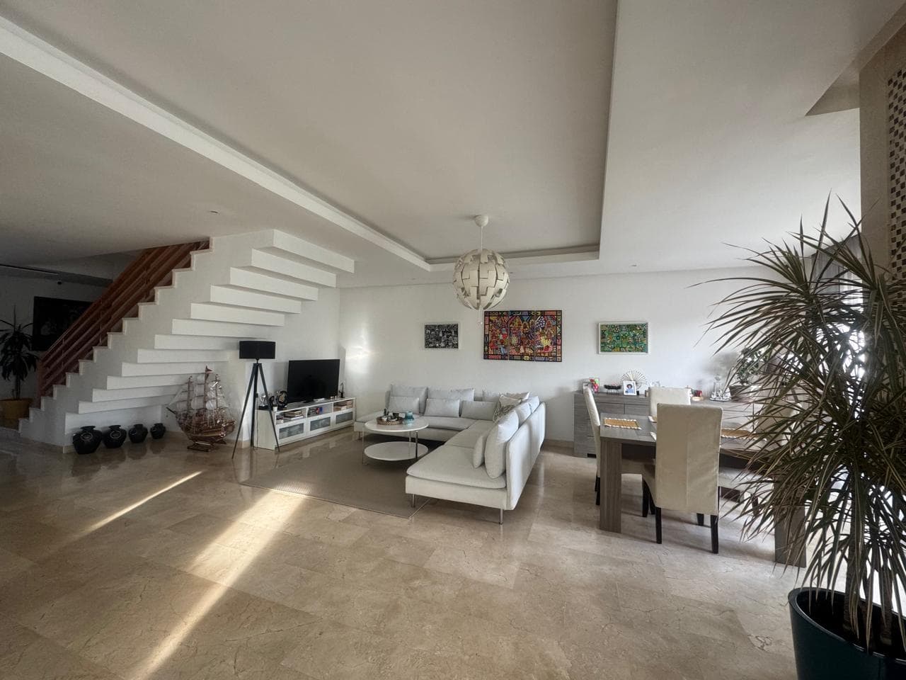Vente d’une très belle villa AVEC PISCINE de 490m² à la Plage des Nations - 5