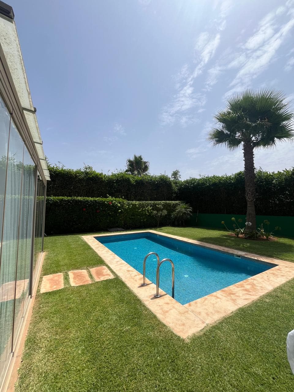 Vente d’une très belle villa AVEC PISCINE de 490m² à la Plage des Nations - 0