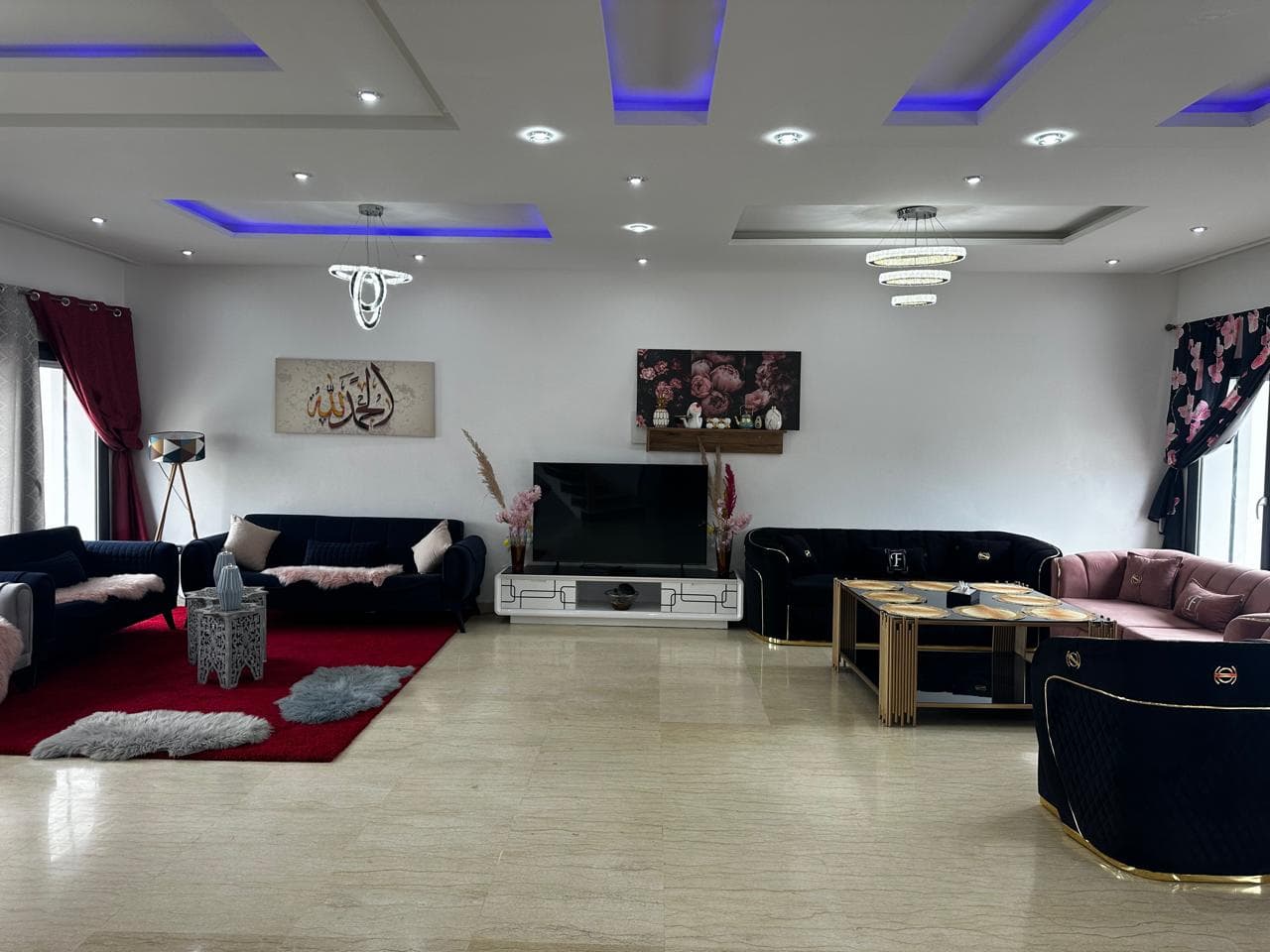 Vente d’une villa bandée MODERNE de 220m² -SAKNIA - 2