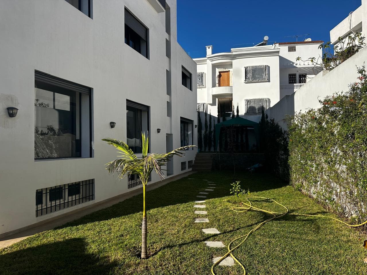 Vente Exceptionnelle : Splendide Villa Rénovée, 3 Façades à Hay Nada 04, Rabat 🏡 - 1