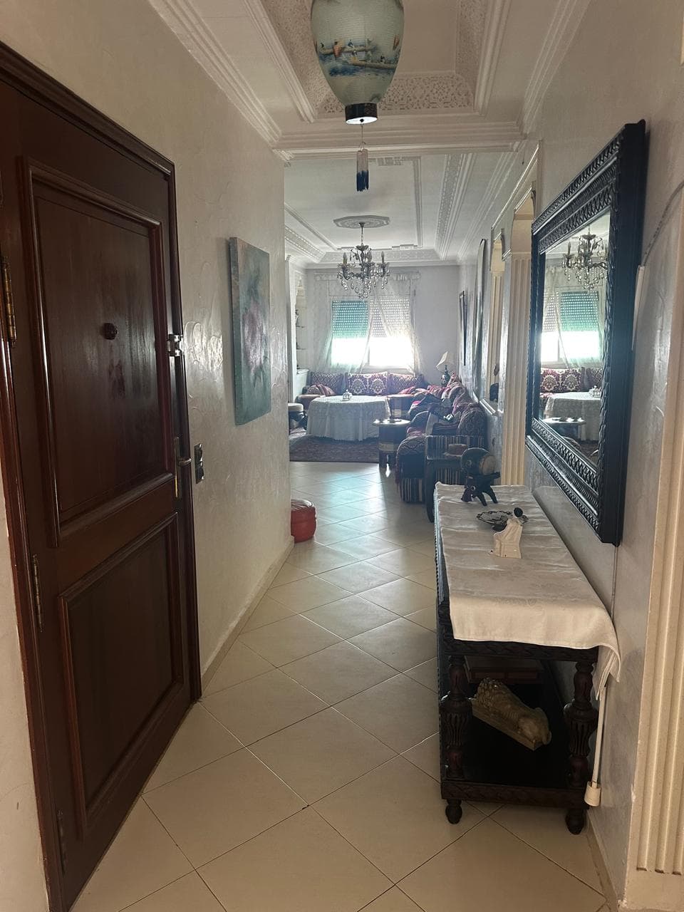 Location meublée d’un grand appartement lumineux de 217m² - 1