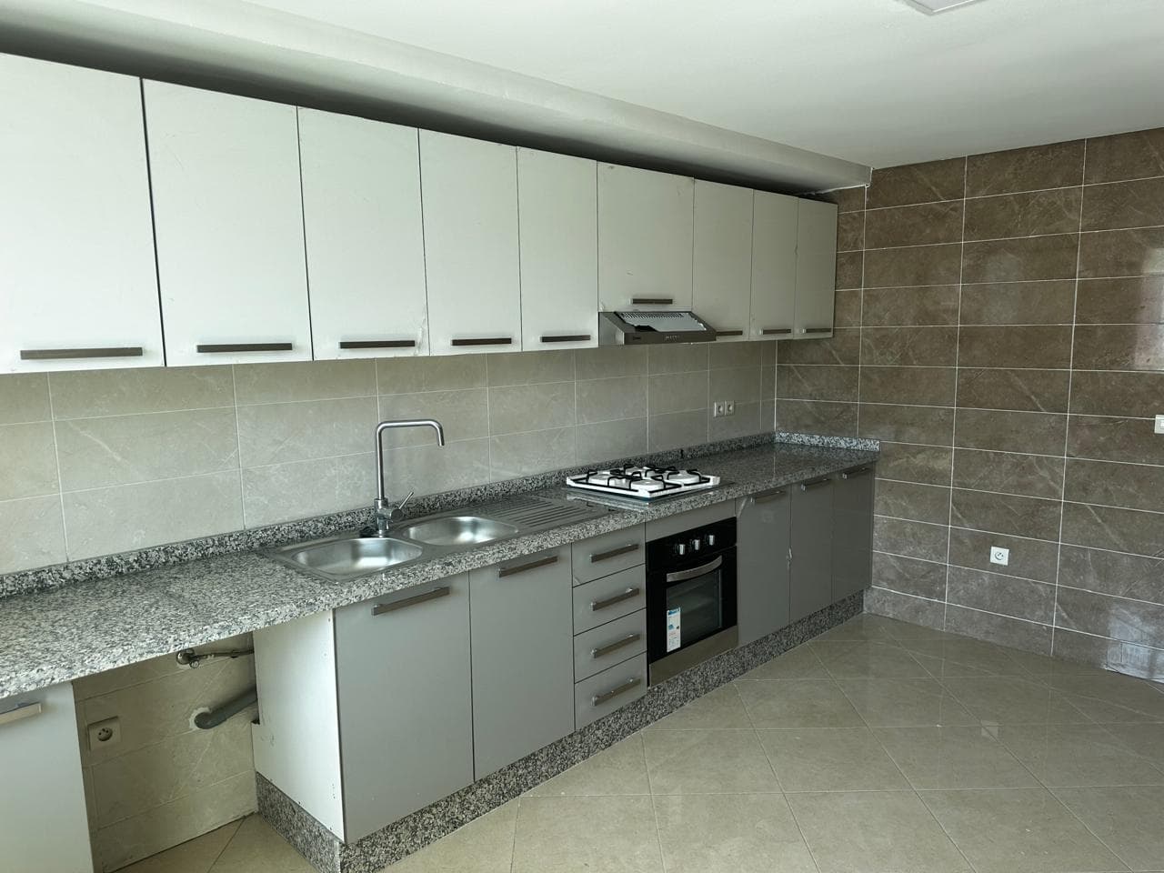 Location d'un appartement non meublé de 120m² - 4