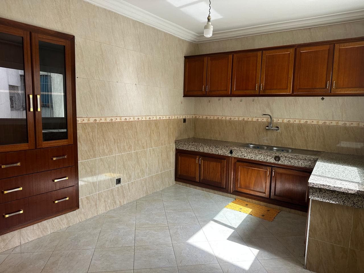 Location non meublée d’un appartement de 140m² - - 6