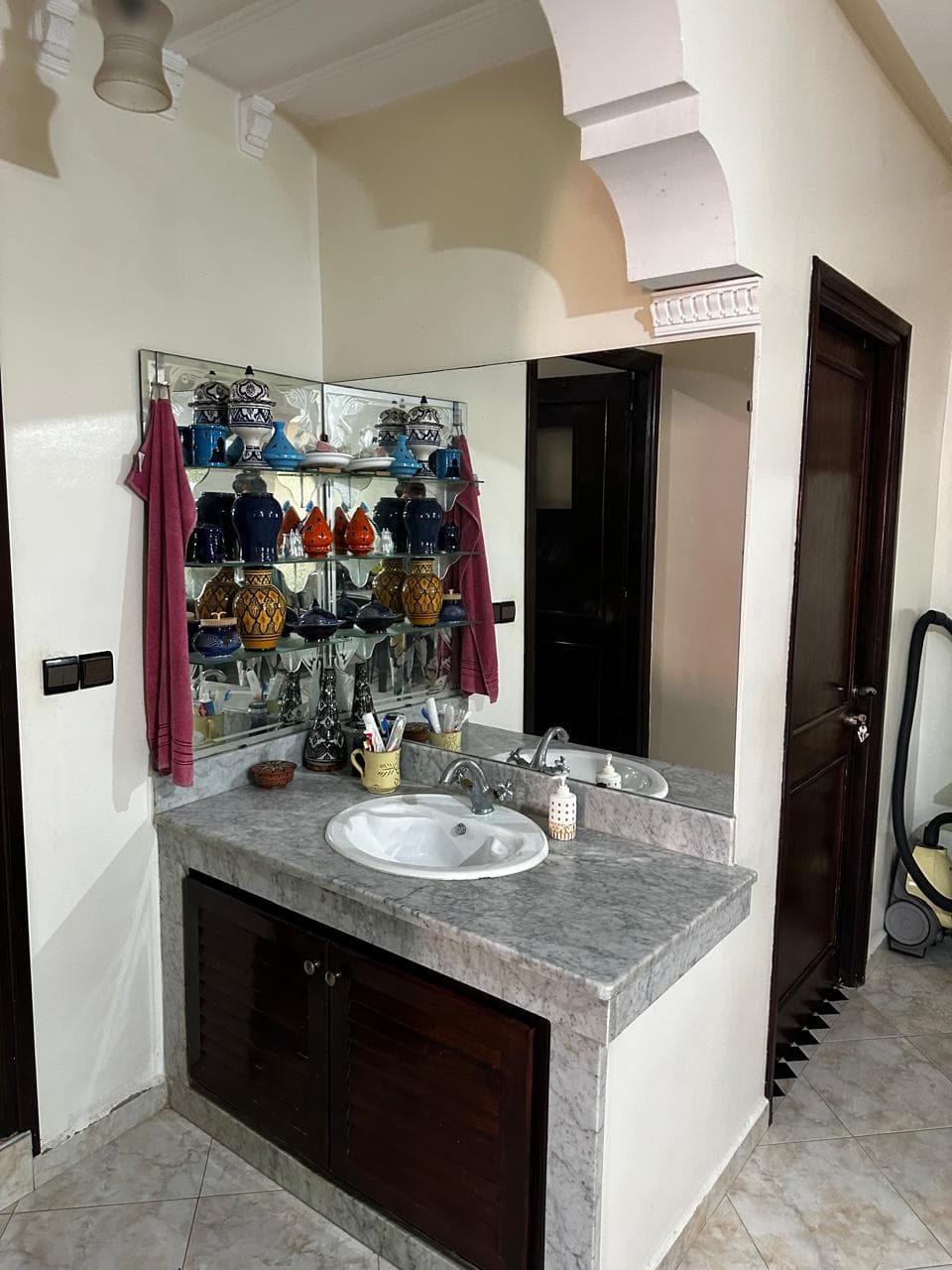 Vente d’une maison COMMERCIALE R+2- KASBAH - 4